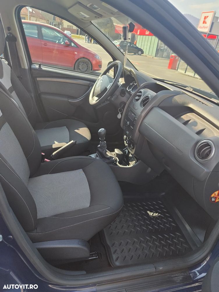 Dacia Duster 1.5 dCi 4WD Comfort - 14