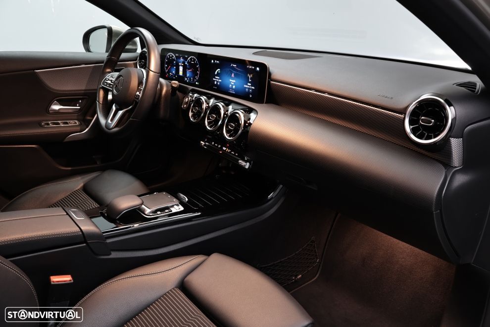 Mercedes-Benz A 200 Limousine Progressive Aut. - 22