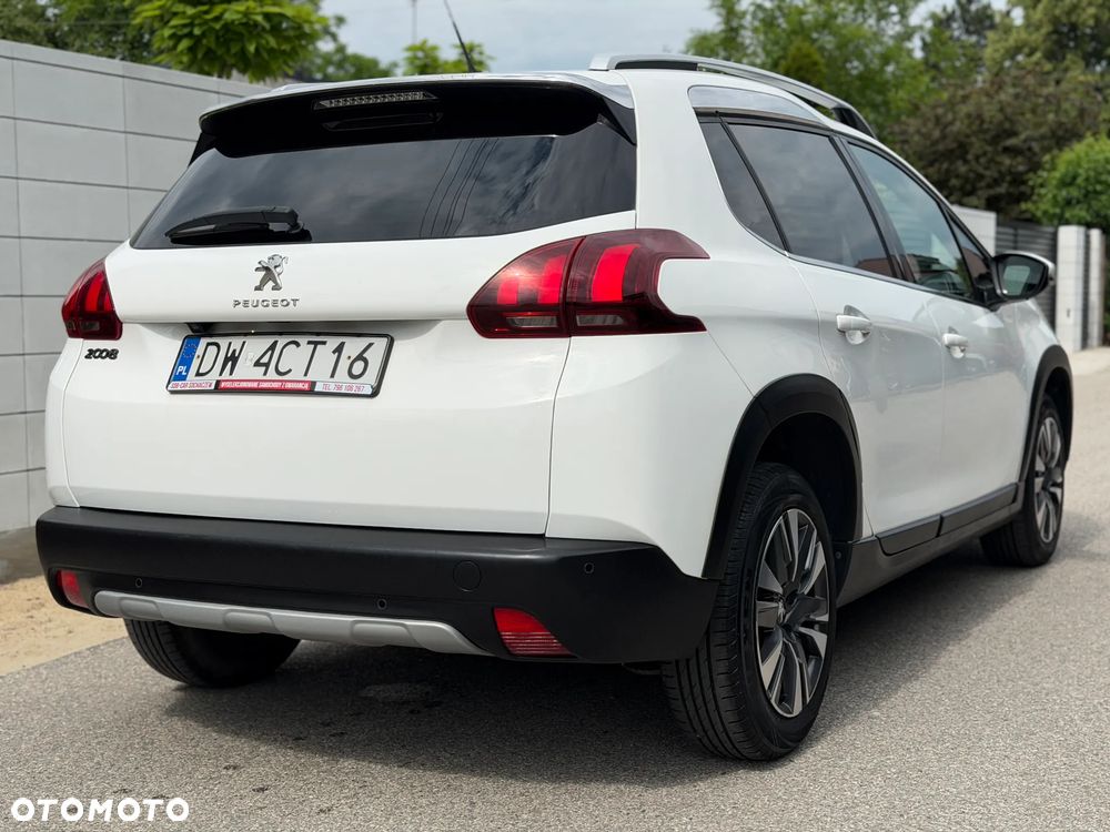 Peugeot 2008 1.5 BlueHDi Allure - 4