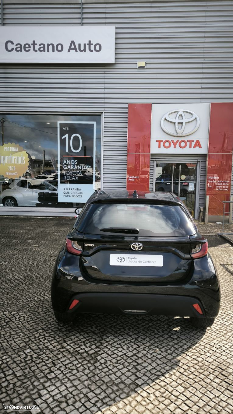 Toyota Yaris - 4