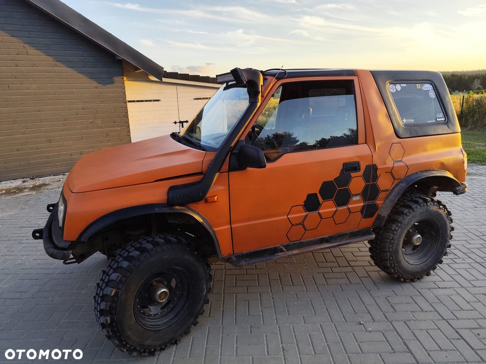 Suzuki Vitara - 1