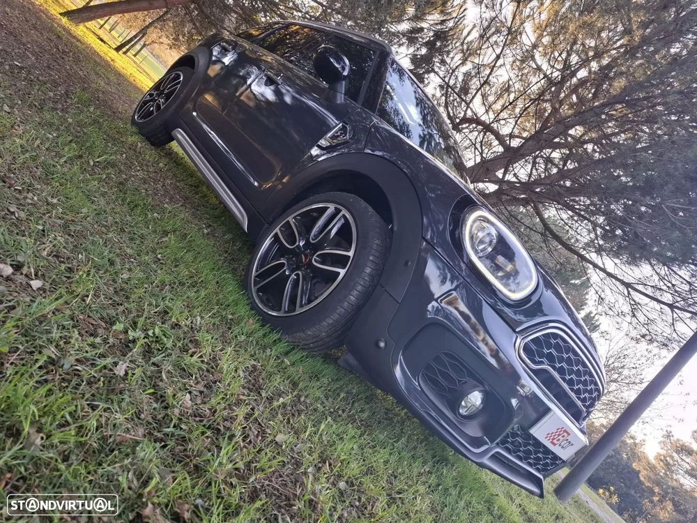 MINI Countryman Cooper SD Auto Desportiva - 2