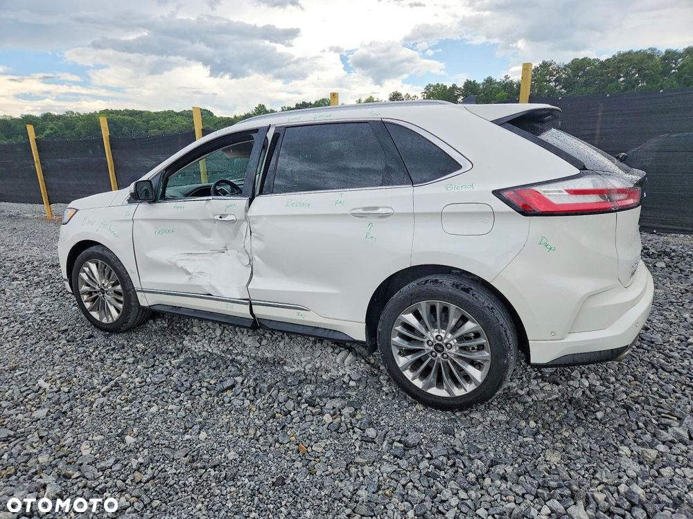Ford Edge - 4