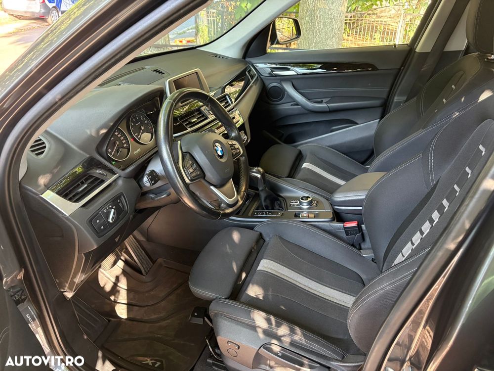 BMW X1 xDrive20i AT Advantage - 9