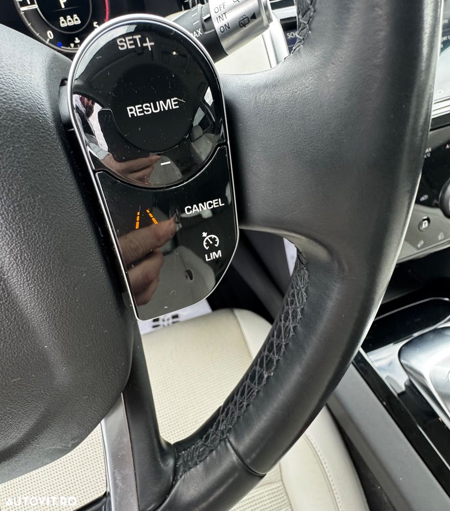 Land Rover Discovery Sport 2.0 D180 MHEV SE - 9