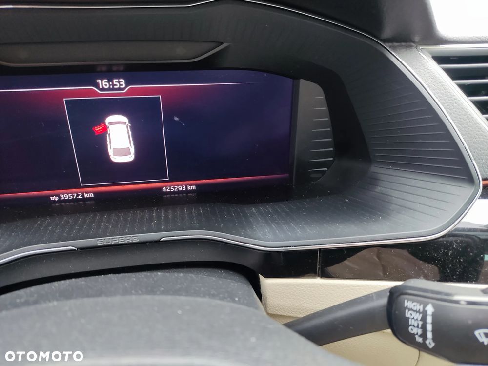 Skoda Superb 2.0 TSI 4x4 L&K DSG - 18