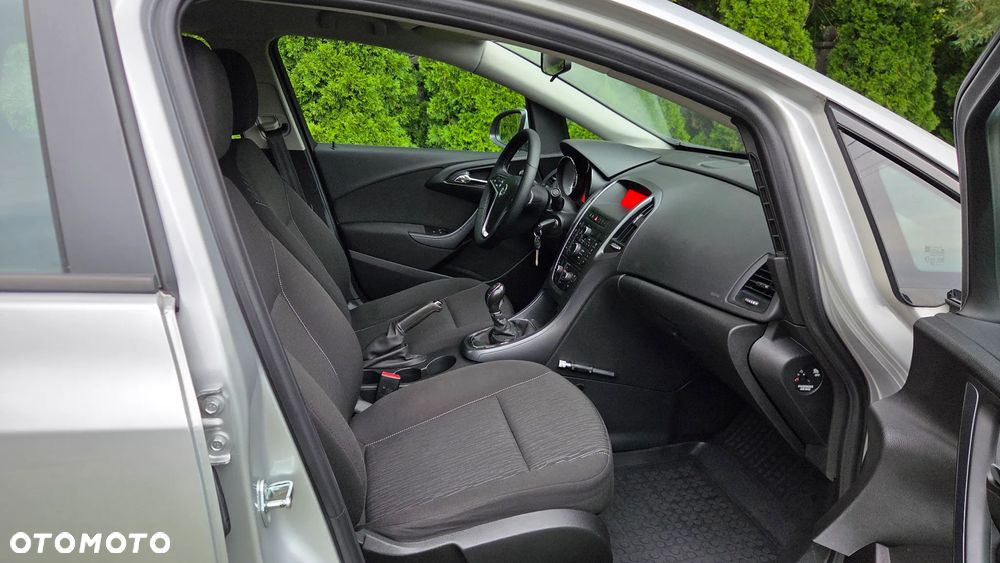 Opel Astra 1.4 T Active EU6 - 13