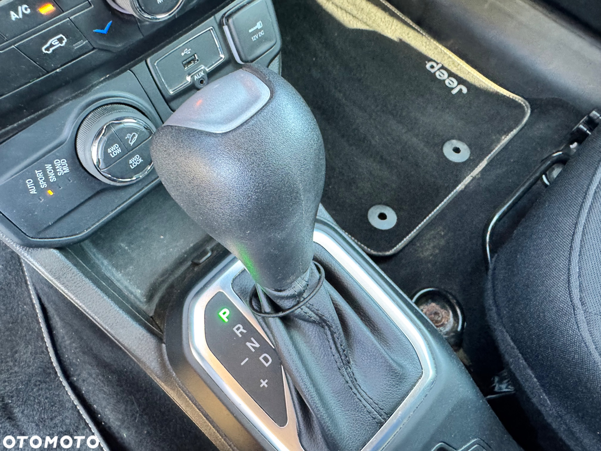 Jeep Renegade 1.3 GSE T4 Turbo PHEV 4xe Longitude S&S - 32
