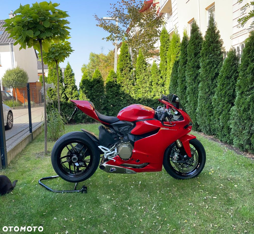 Ducati 1199 Panigale - 3