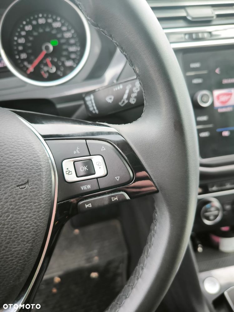 Volkswagen Tiguan - 38
