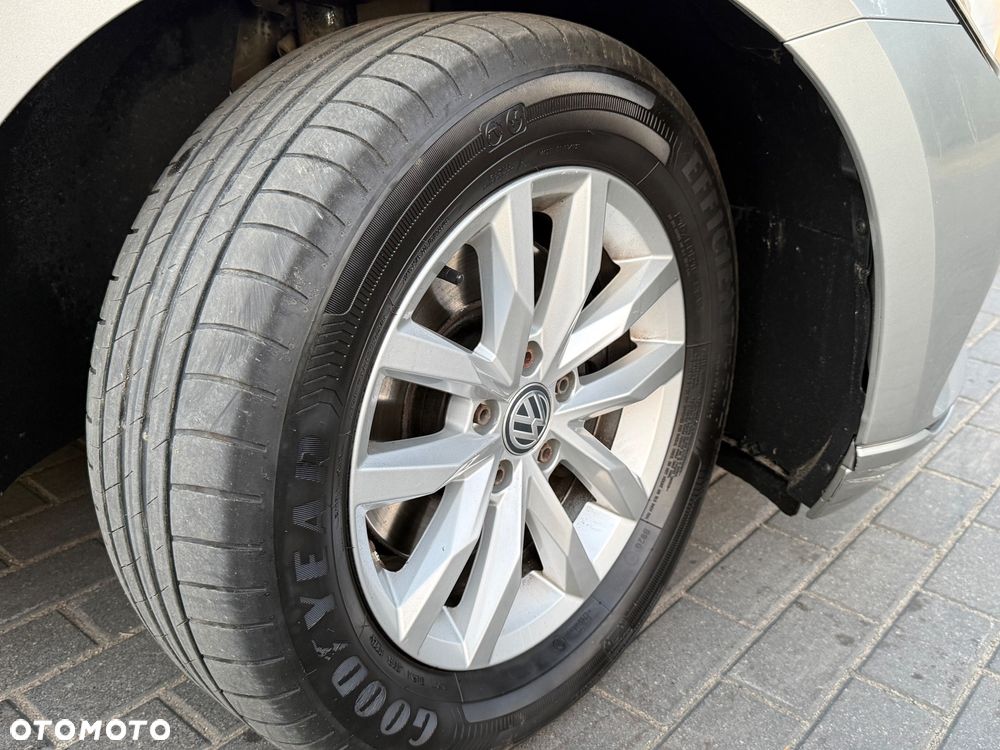 Volkswagen Passat 2.0 TDI BMT Highline DSG7 - 40