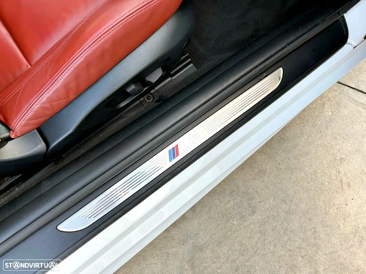 BMW M3 Auto - 21