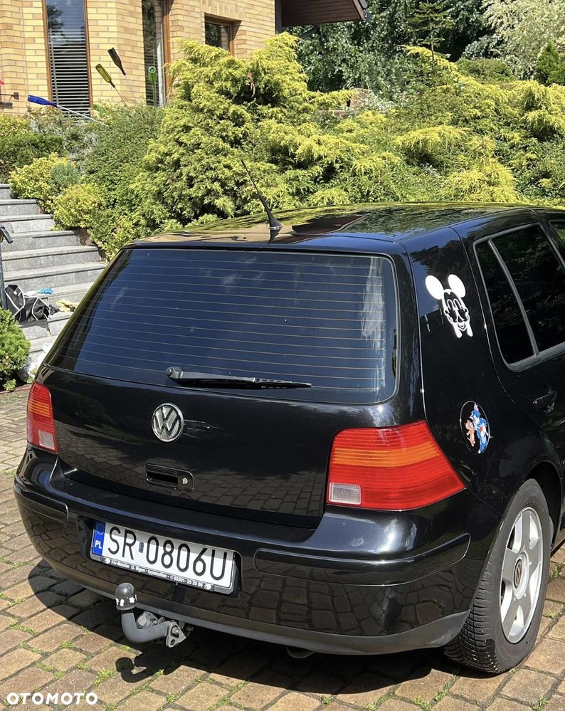 Volkswagen Golf - 3