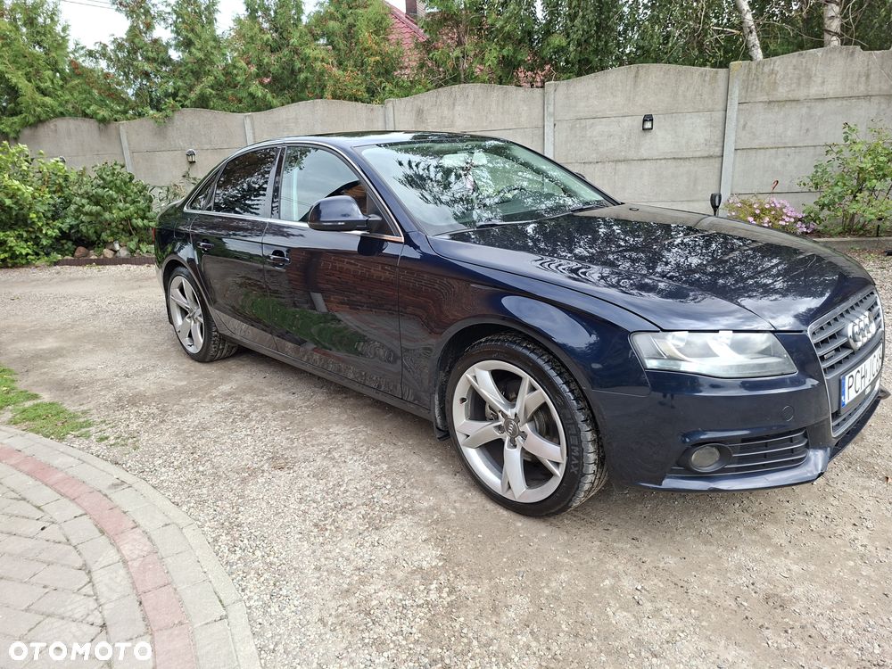 Audi A4 Limousine - 2