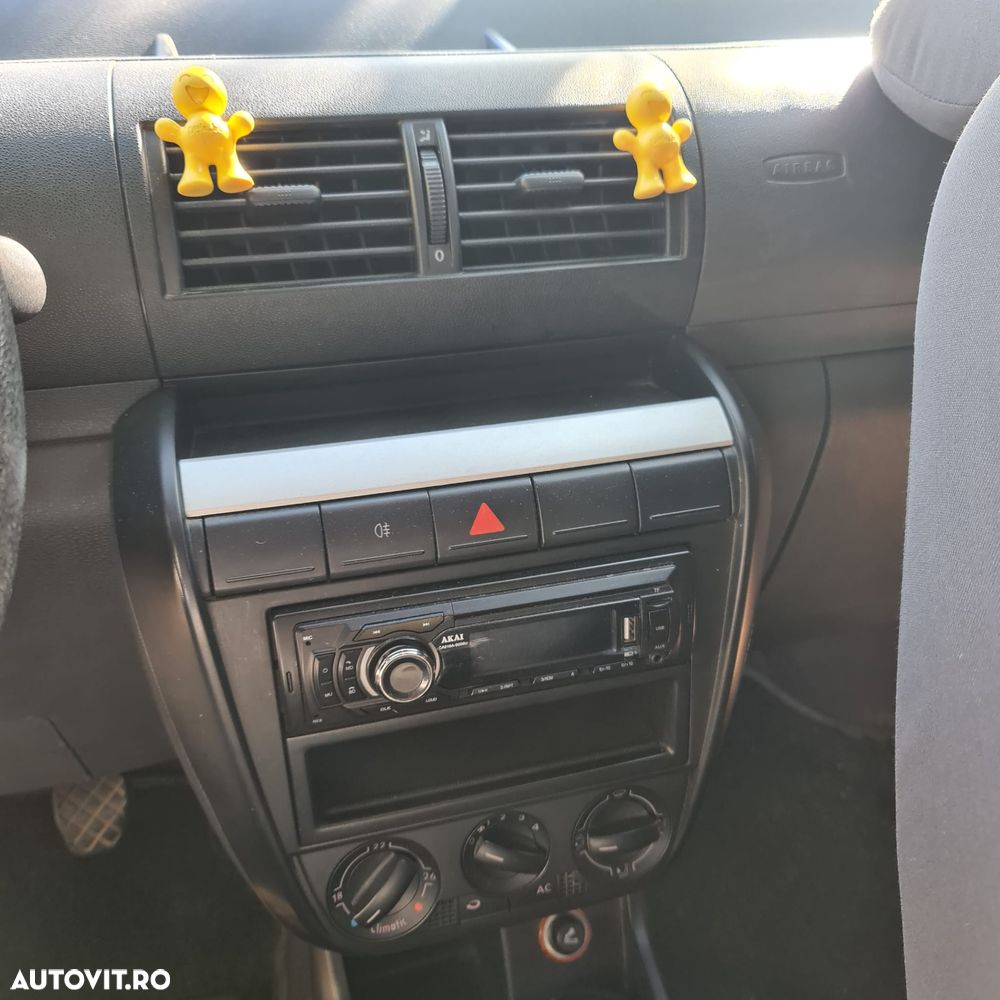 Volkswagen Fox 1.4 Fresh - 7