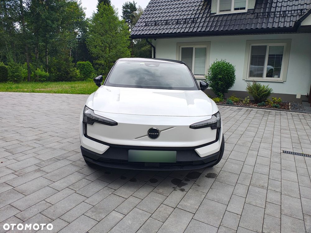 Volvo EX30 69kWh Twin Motor Ultra - 1