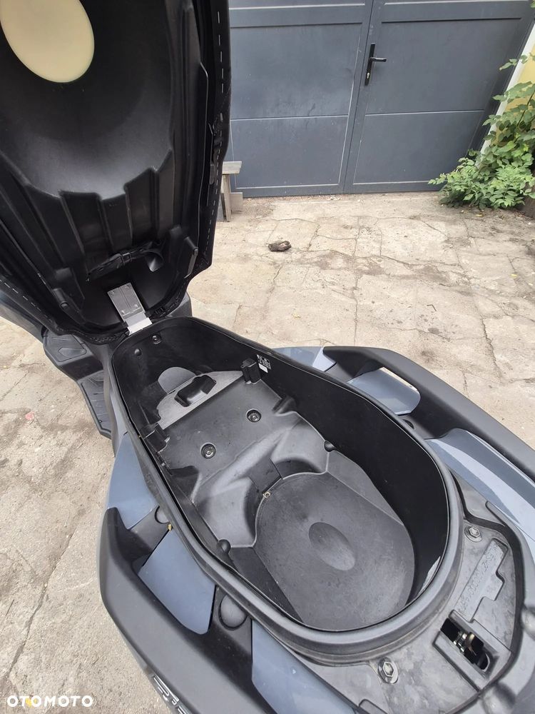 Yamaha Tricity - 7