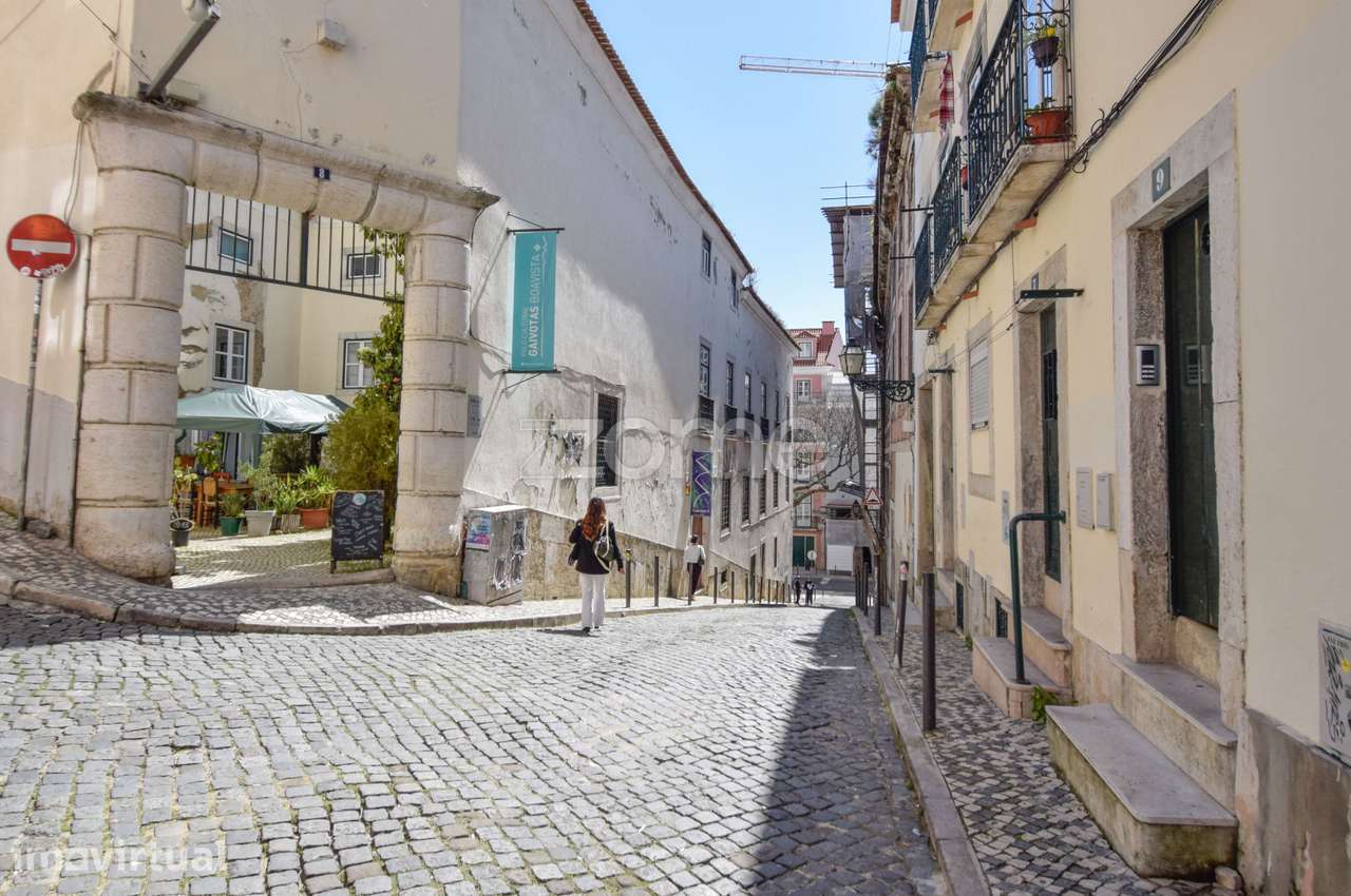 Apartamento T1+1 remodelado para arrendar junto a Santa Catarina - Grande imagem: 3/21