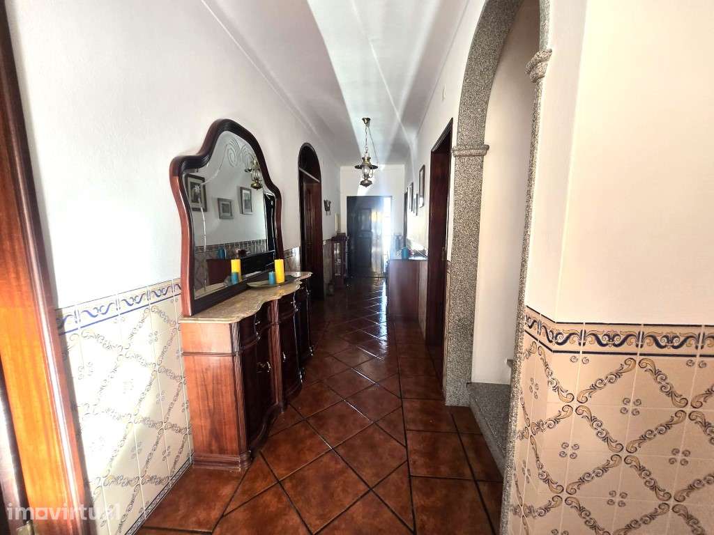 Moradia Isolada, T5, com garagem, na Vila de Redondo - Grande imagem: 5/26