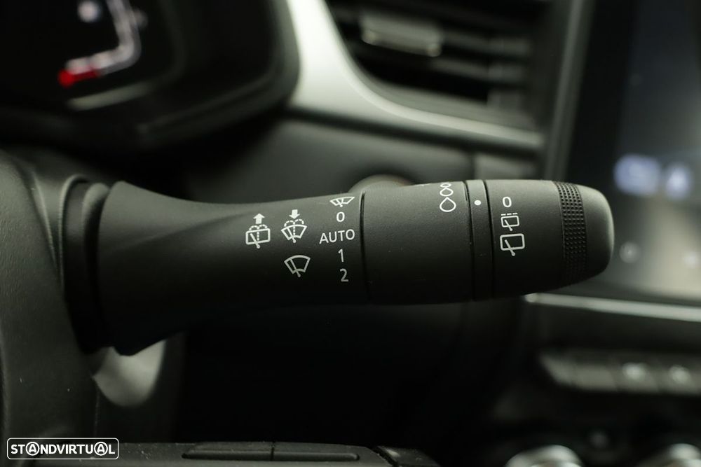 Renault Captur 1.0 TCe Techno Bi-Fuel - 18