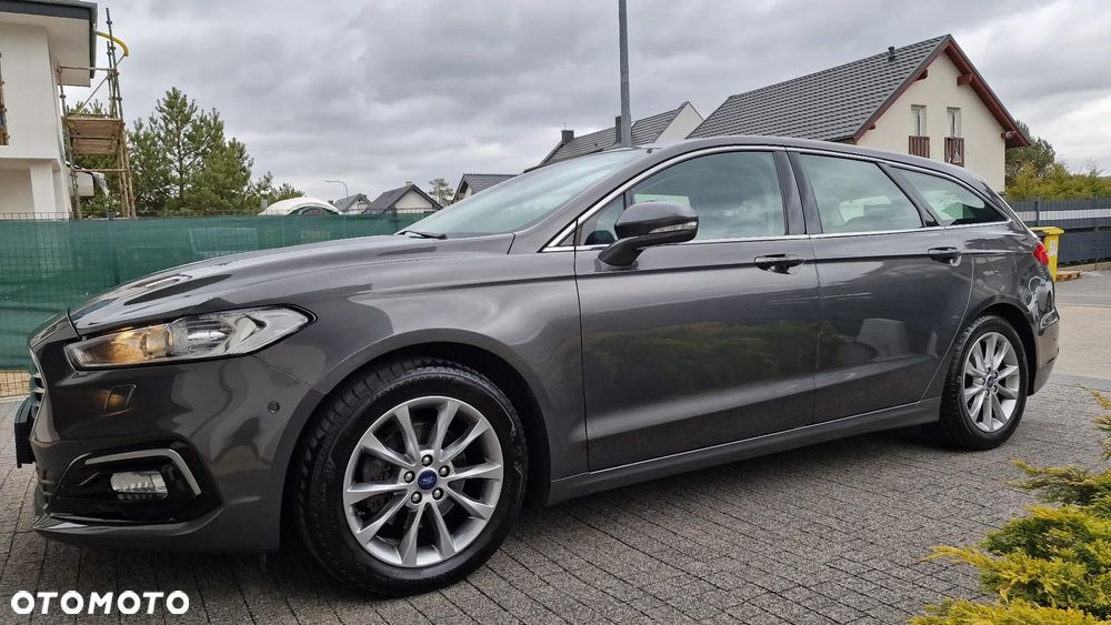 Ford Mondeo 2.0 TDCi STart-Stopp PowerShift-Aut Titanium - 2
