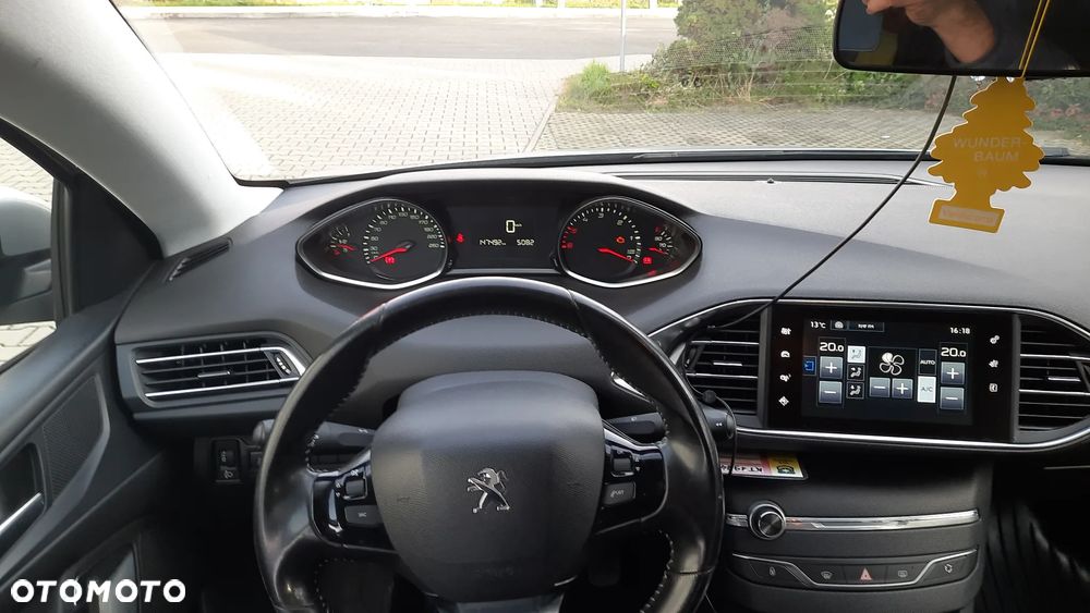 Peugeot 308 - 12