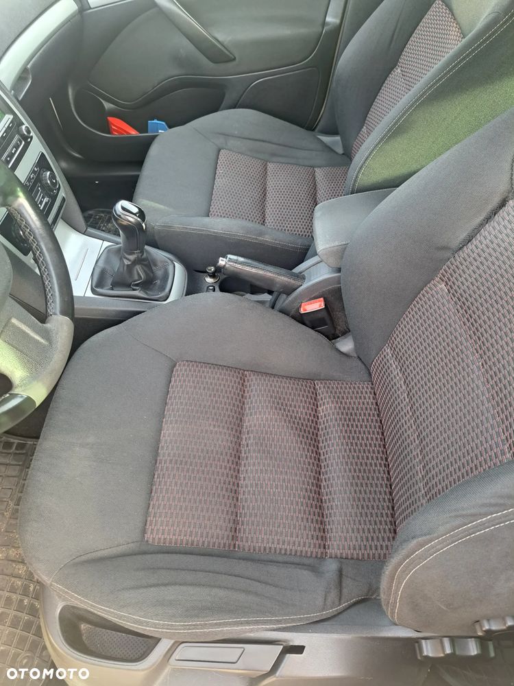Skoda Octavia - 6