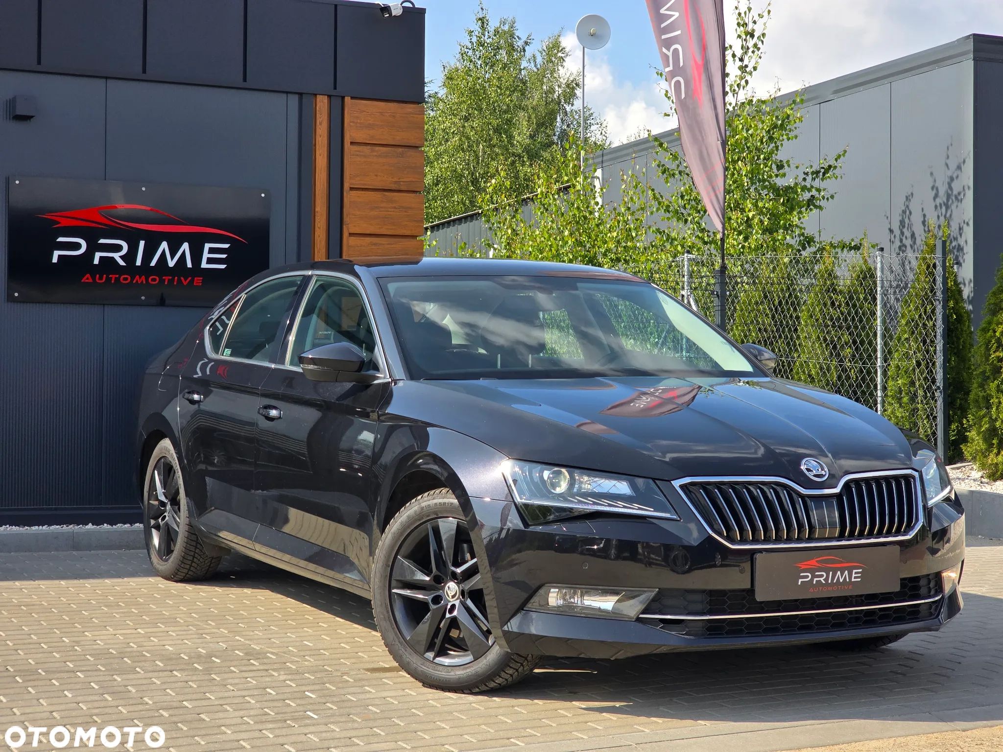 Skoda Superb 2.0 TDI Ambition DSG - 1