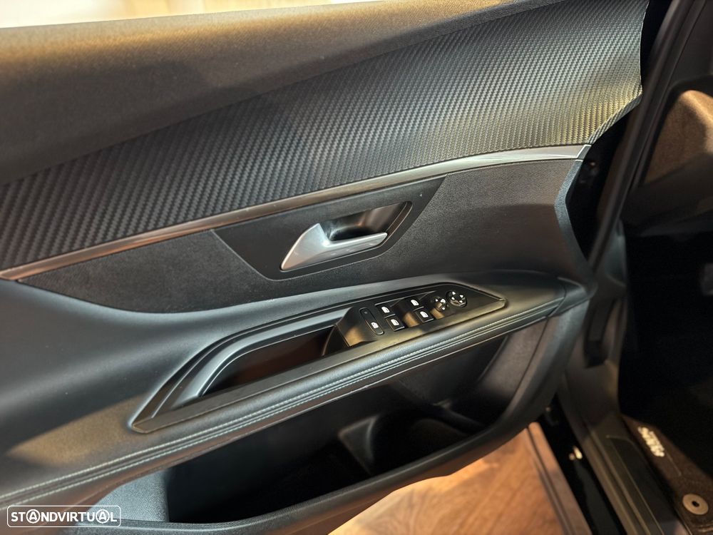 Peugeot 5008 BlueHDI 130 EAT8 Allure Pack - 6