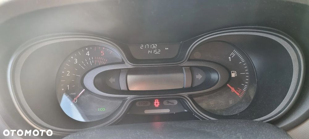 Renault TRAFIC - 9