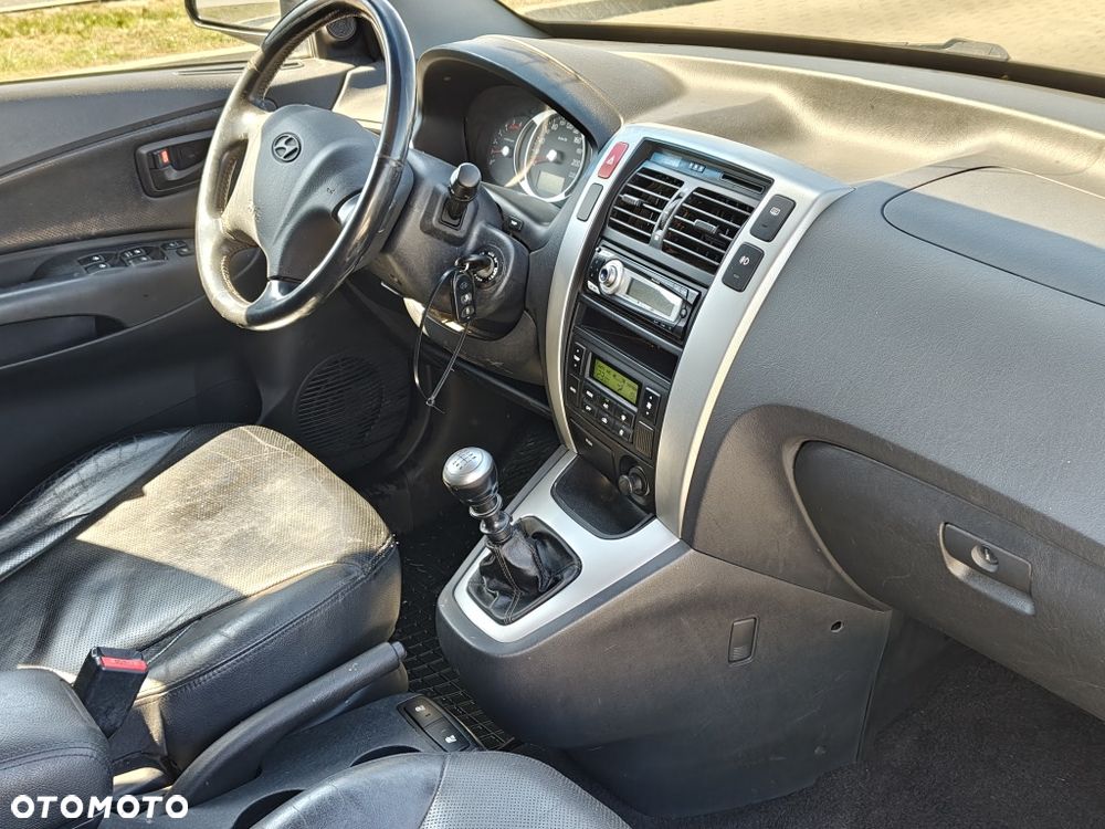 Hyundai Tucson - 8