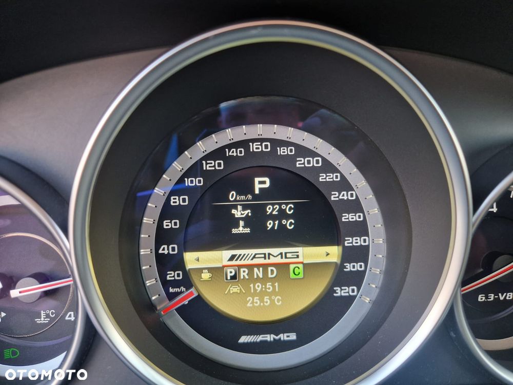 Mercedes-Benz Klasa C 63 AMG AMG SPEEDSHIFT MCT - 23