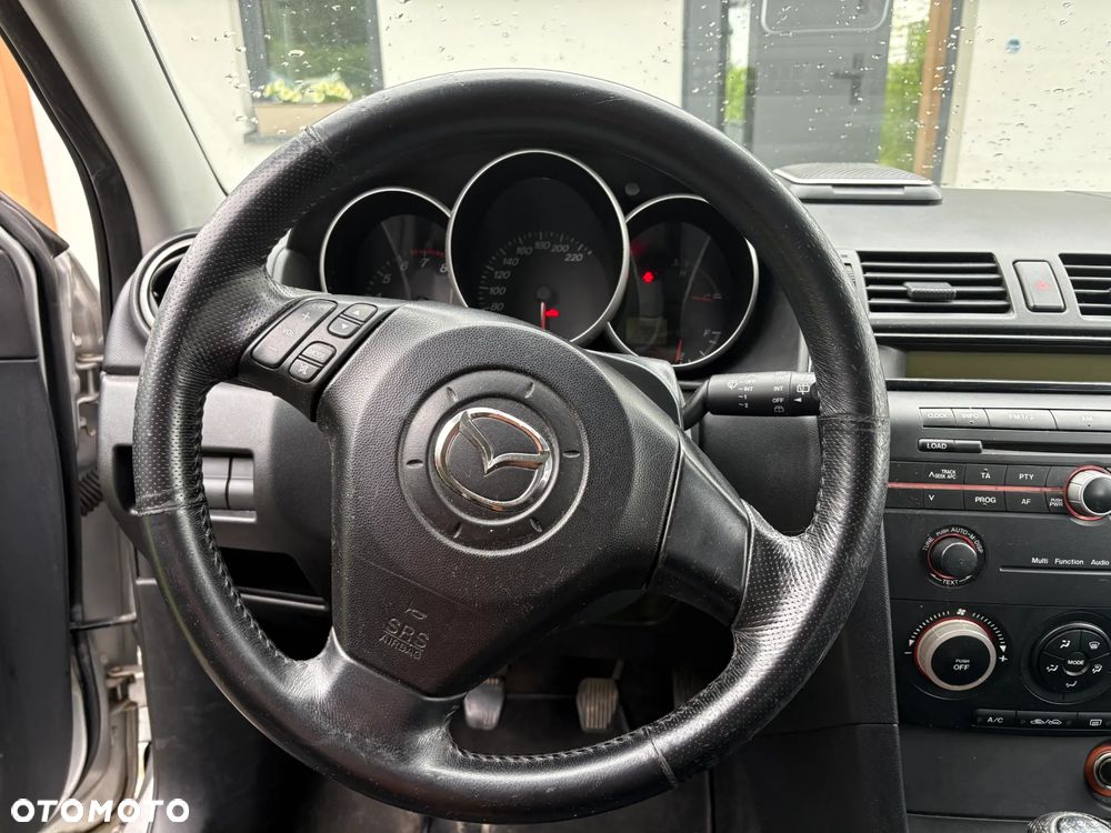Mazda 3 1.6 Sport Exclusive - 18
