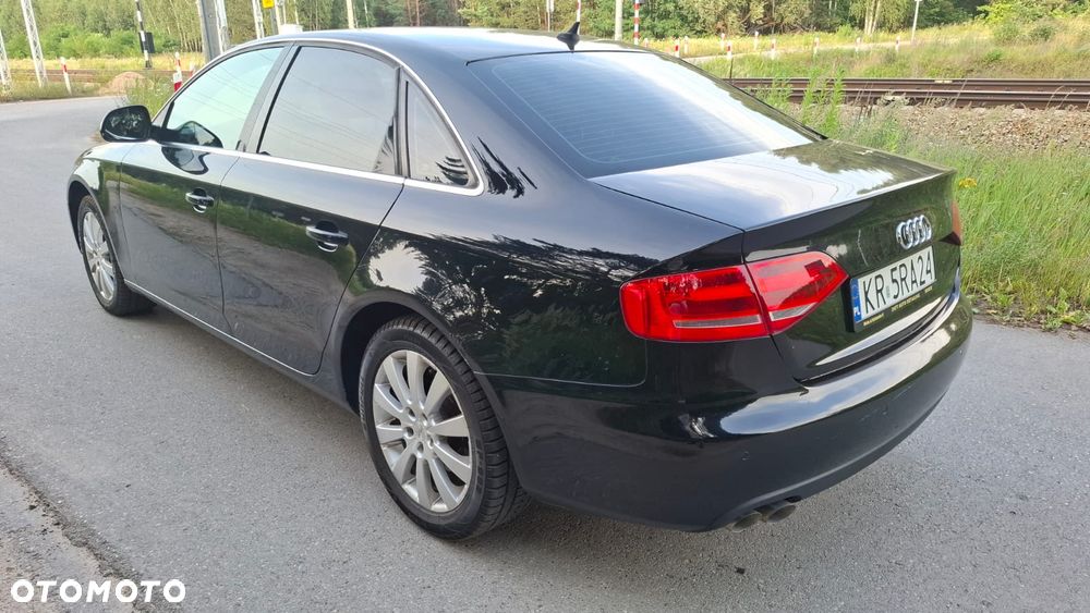 Audi A4 Limousine 2.0 TDI - 9