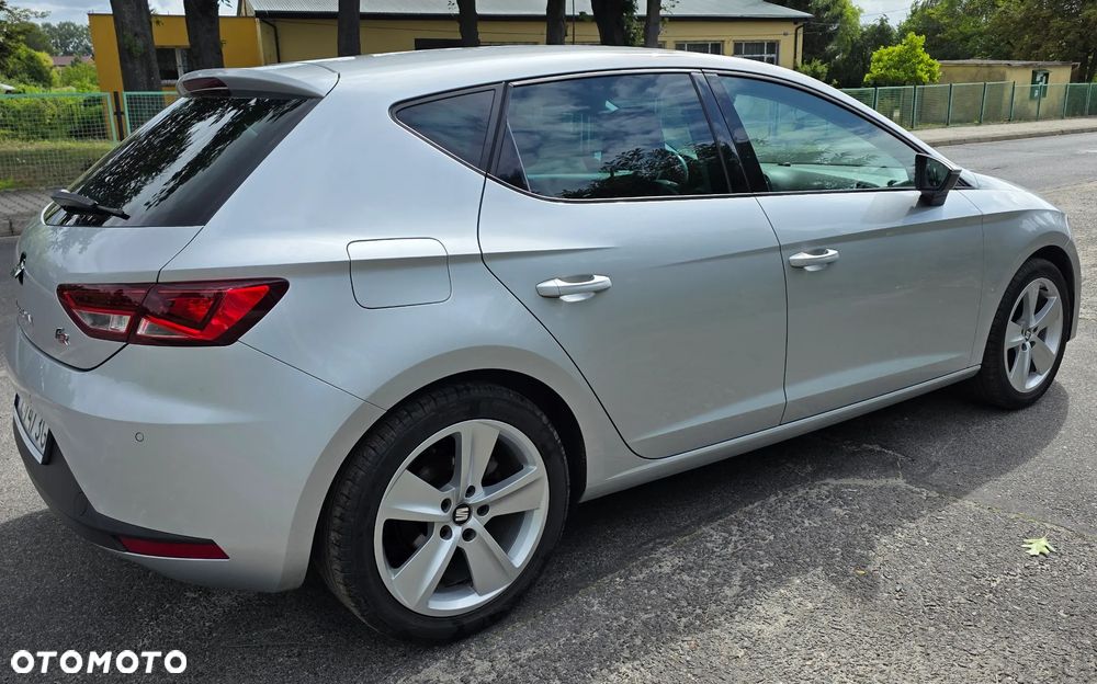 Seat Leon 2015 photo 3