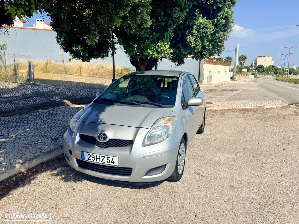 Toyota Yaris 1.0 VVT-i Sol AC+VSC - 2