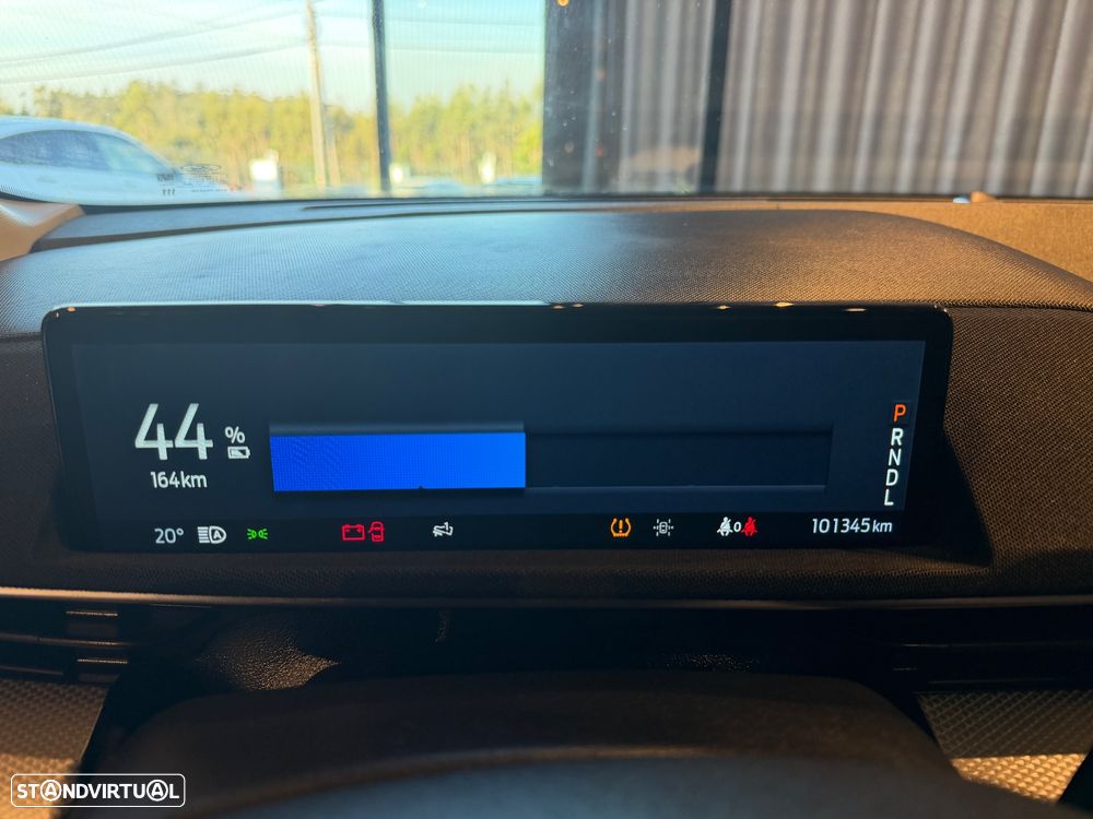 Ford Mustang Mach-E Premium - 39