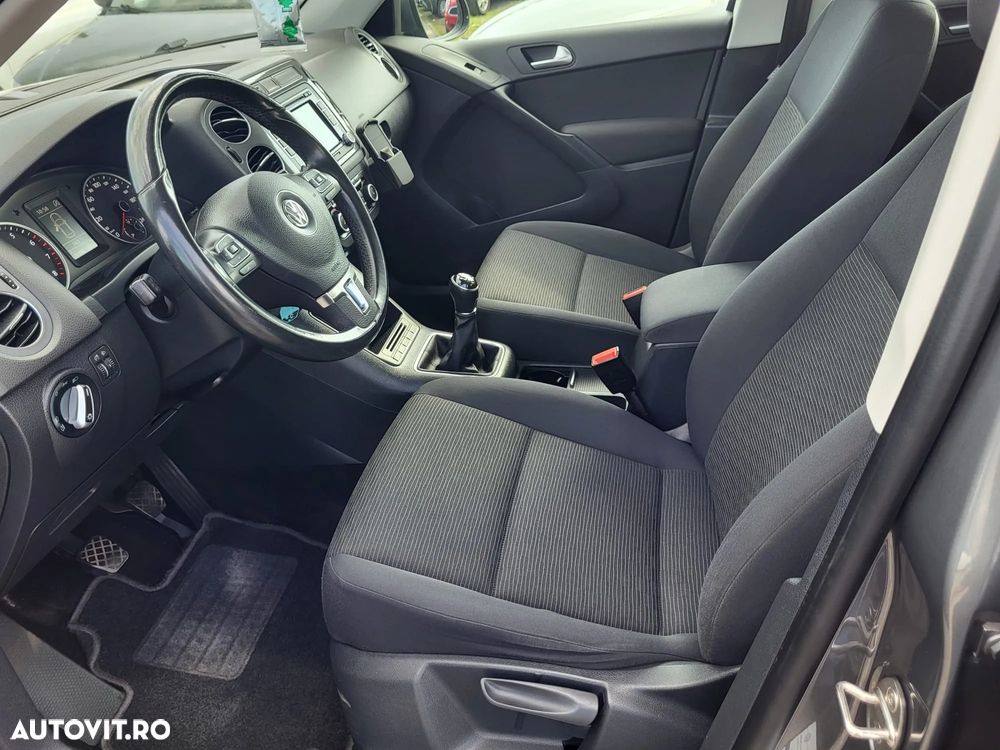 Volkswagen Tiguan - 6