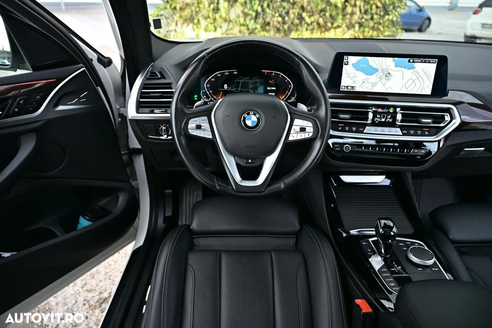 BMW X3 xDrive30i AT - 25