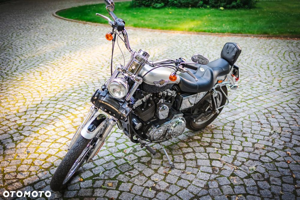 Harley-Davidson Sportster Custom 1200C - 9