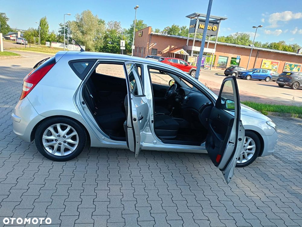 Hyundai i30 1.6 CRDi Edition Plus - 28