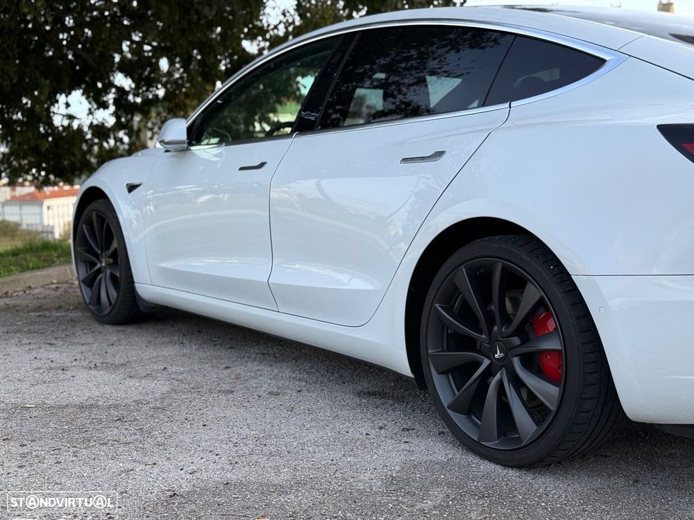 Tesla Model 3 Performance Dual Motor AWD - 3