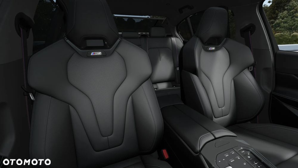 BMW M5 PHEV - 11