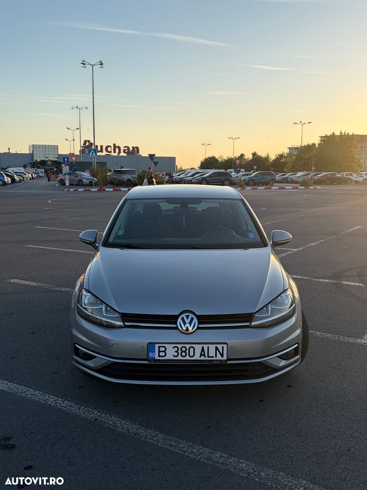 Volkswagen Golf 1.0 TSI Comfortline - 2