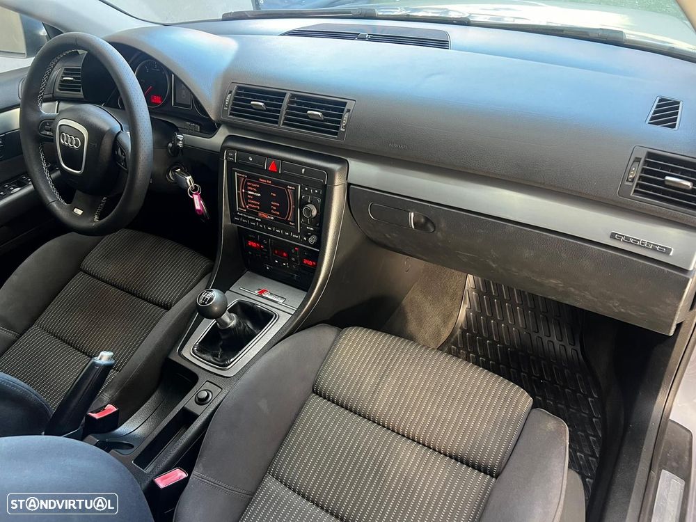 Audi A4 Avant 2.0 TDi S-line - 14