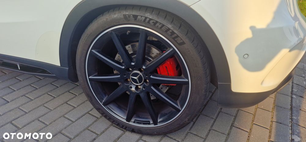 Mercedes-Benz GLA AMG 45 4-Matic - 7