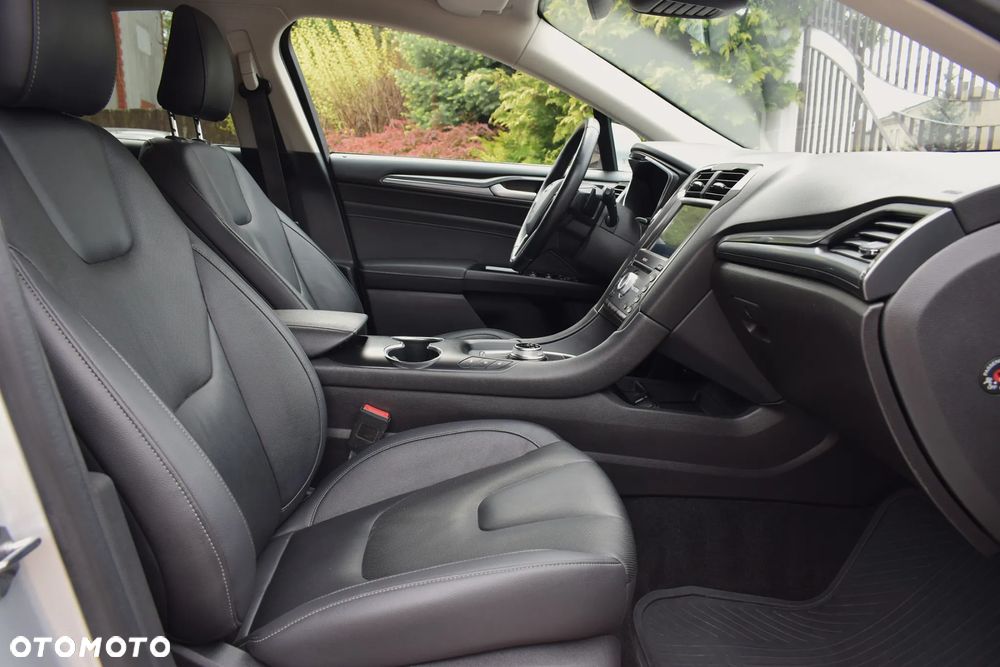 Ford Mondeo 2.0 EcoBlue Titanium - 9
