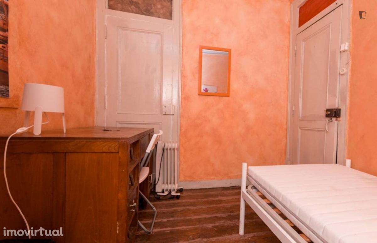 Quarto - localizado em Saldanha Lisbon - Grande imagem: 3/13