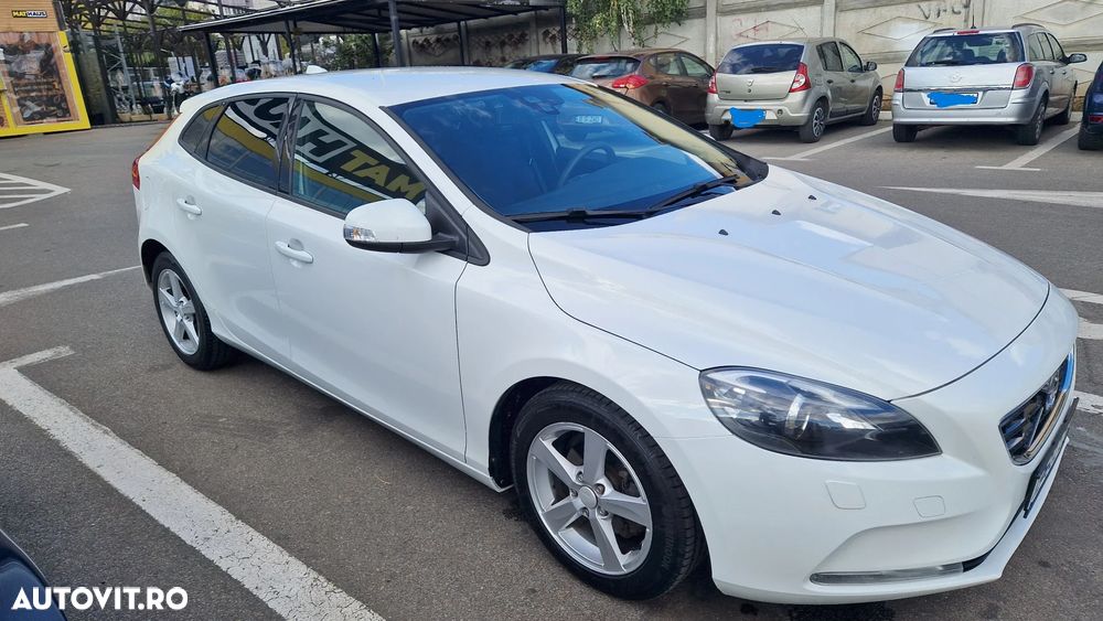 Volvo V40 D2 ECO Kinetic - 3
