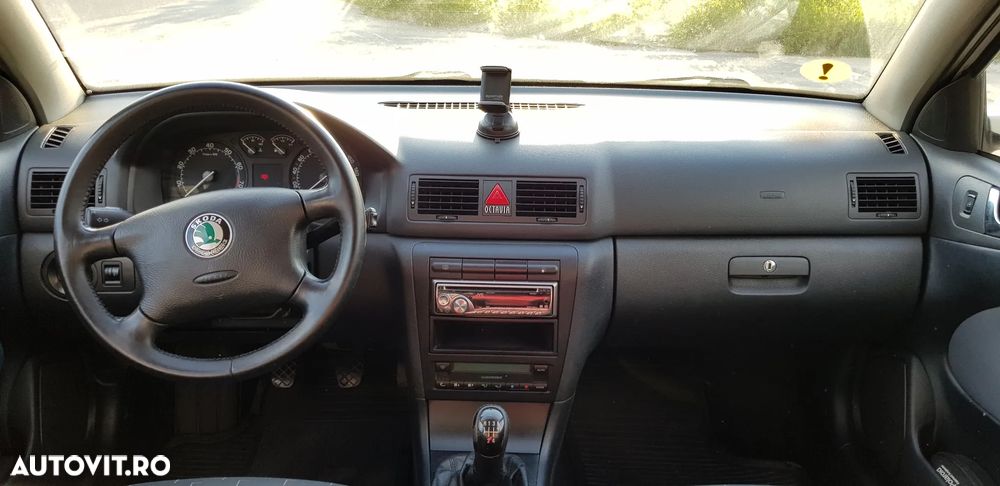 Skoda Octavia 1.6 - 5